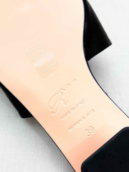 ROGER VIVIER Black Size EU 39 Mules