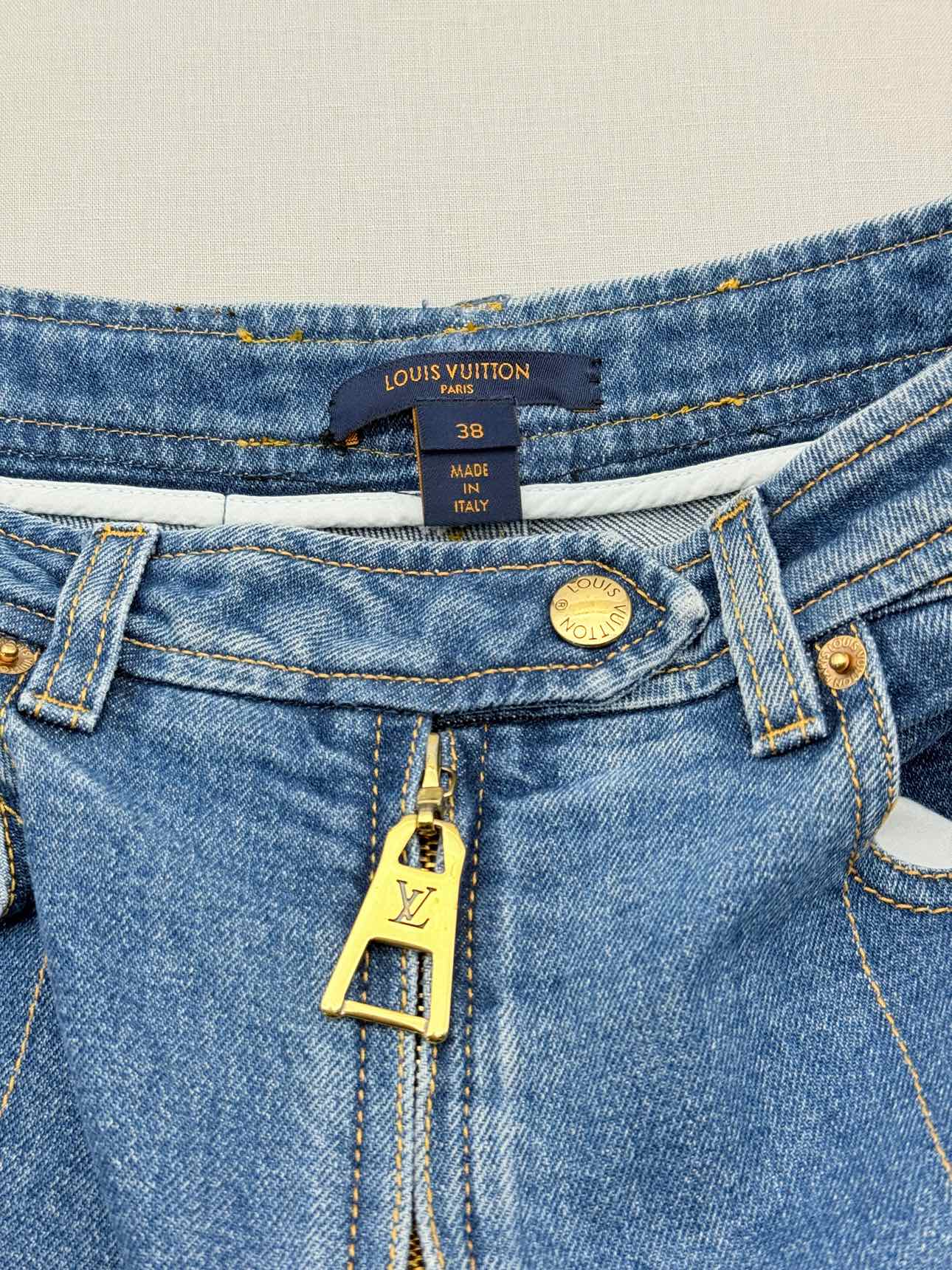 LOUIS VUITTON Blue Size 28 Jeans