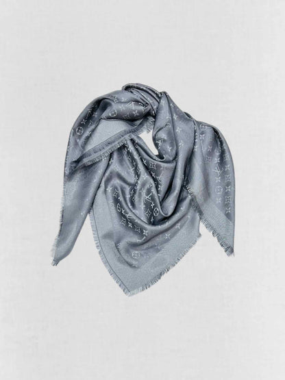 LOUIS VUITTON Grey Shawl