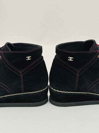 CHANEL Black CC Size EU 37.5 Ankle Boots