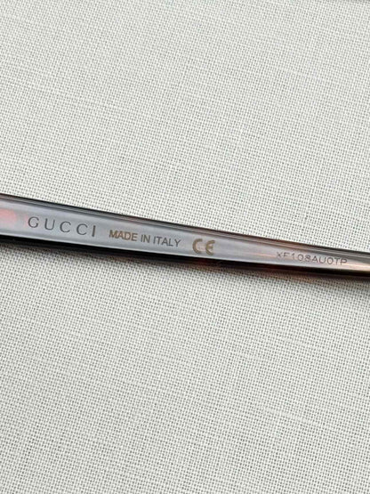 GUCCI Brown Sunglasses