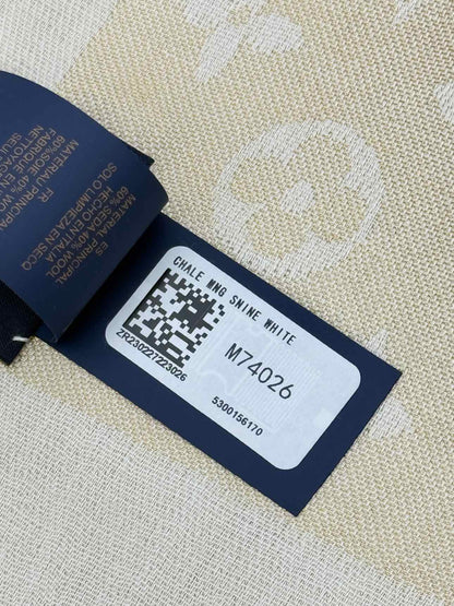 LOUIS VUITTON White Monogram Shawl
