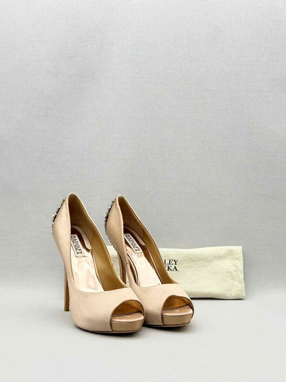 BADGLEY MISCHKA Beige Size EU 38.5 Pumps