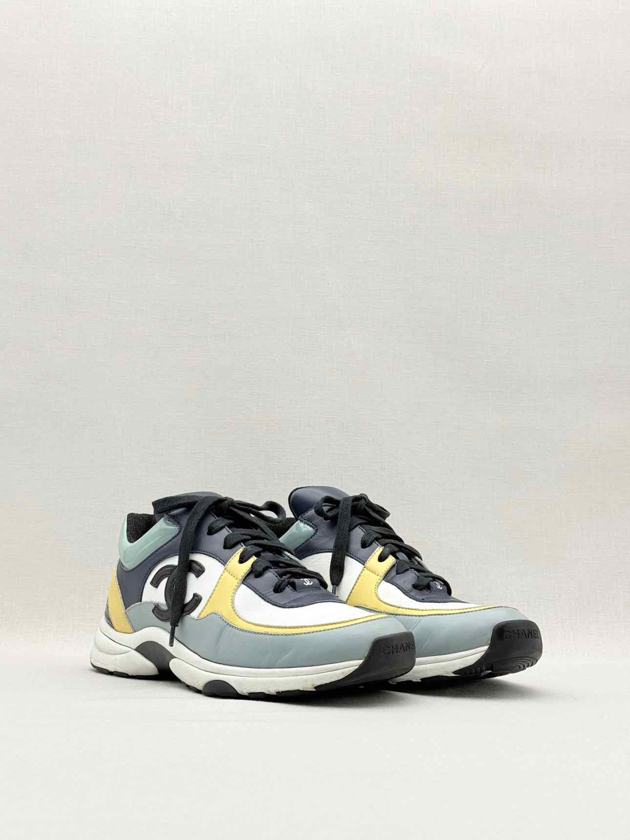 CHANEL White Multicolor Size EU 38.5 Sneakers