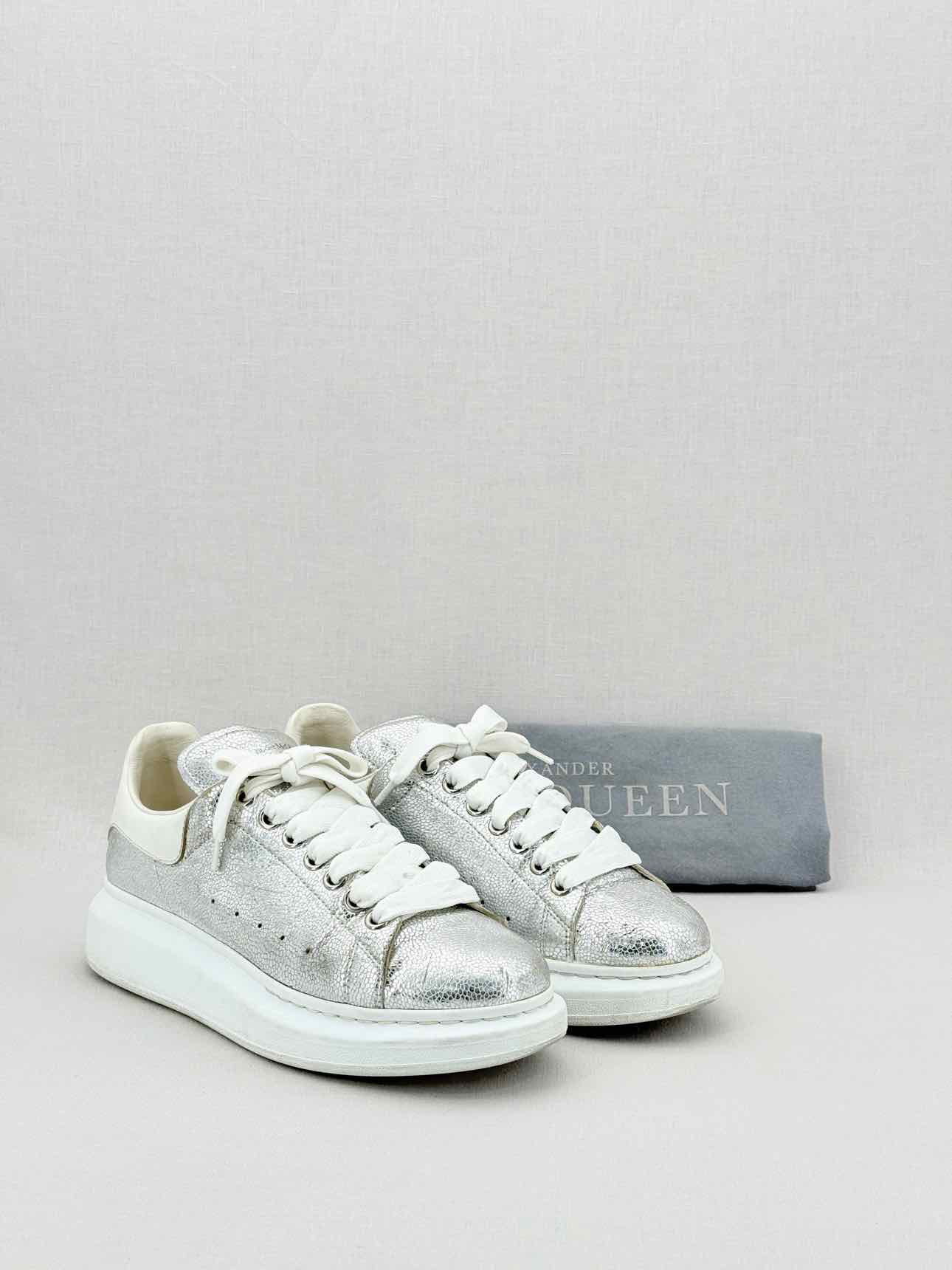 ALEXANDER MCQUEEN Metallic Silver Size EU 40 Sneakers