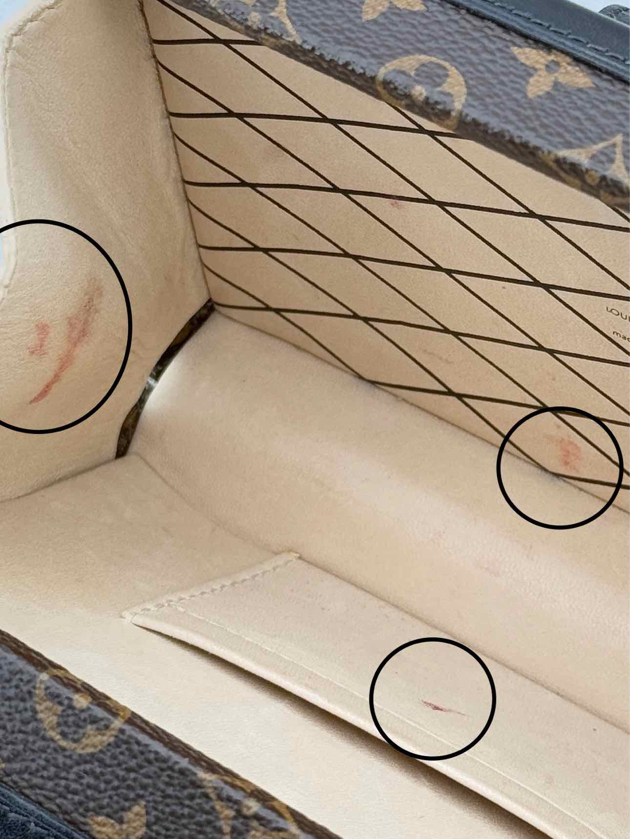 LOUIS VUITTON Petite Malle Brown Monogram Clutch