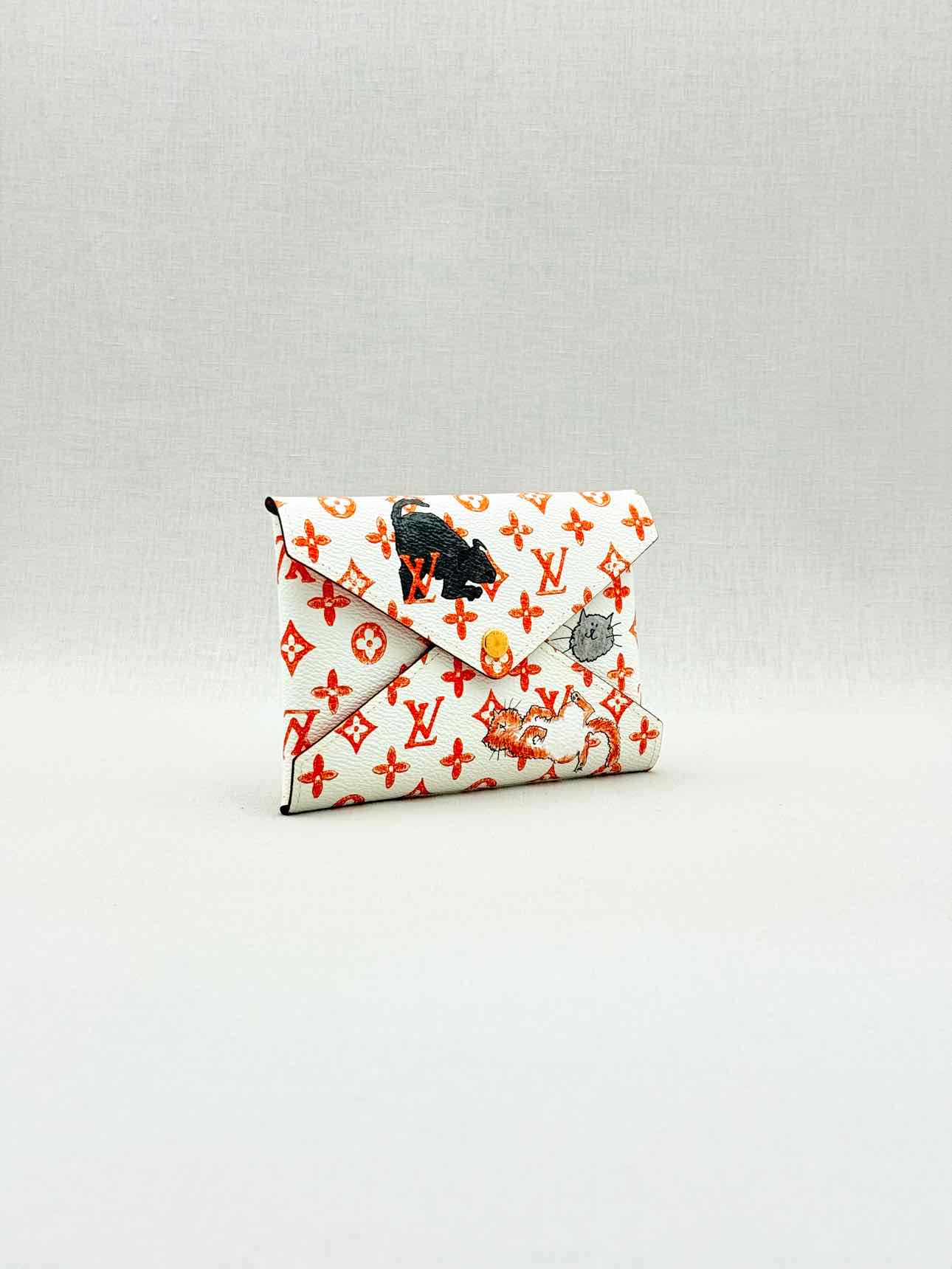 LOUIS VUITTON White Multicolor Monogram Clutch