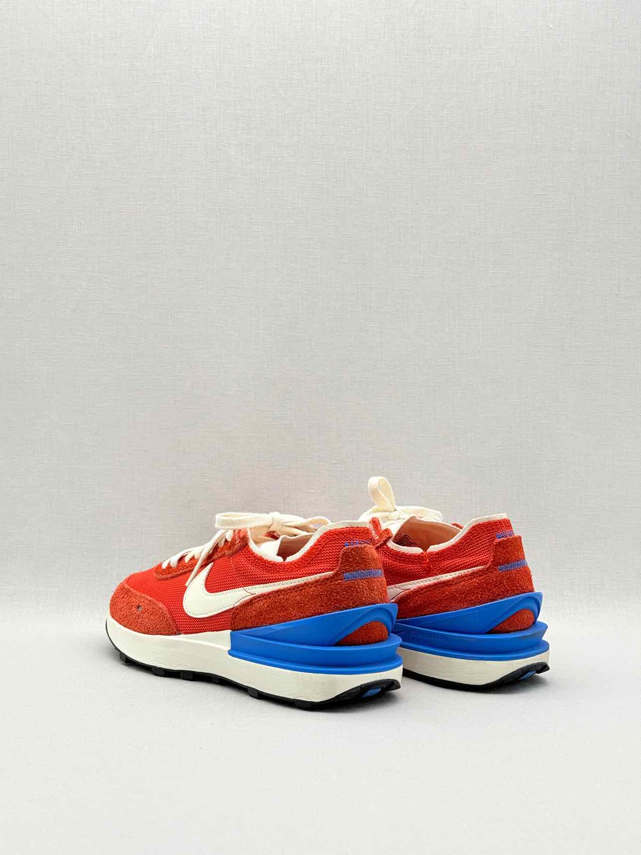 NIKE Waffle Knit Red Multicolor Size EU 38.5 Sneakers