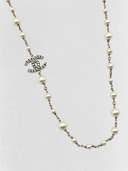 CHANEL Fashion Necklace