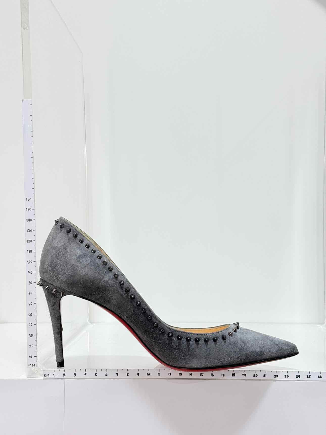 CHRISTIAN LOUBOUTIN Anjalina Grey Size EU 37.5 Pumps