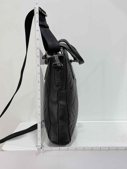 BURBERRY Black Quilted Messenger