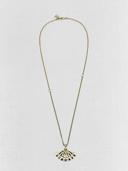 CHANEL Fashion Necklace