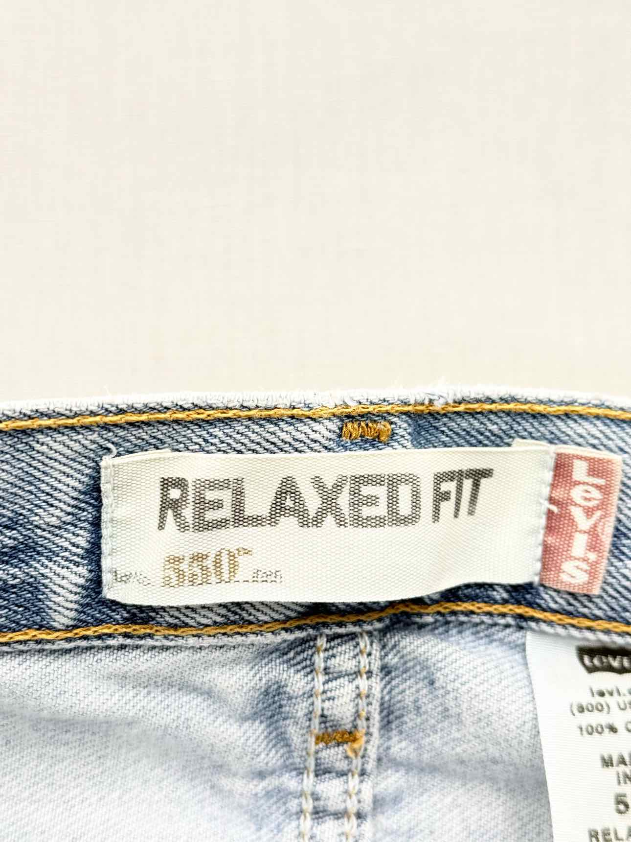 LEVIS Relaxed Fit Pale Blue Size 36 Jeans