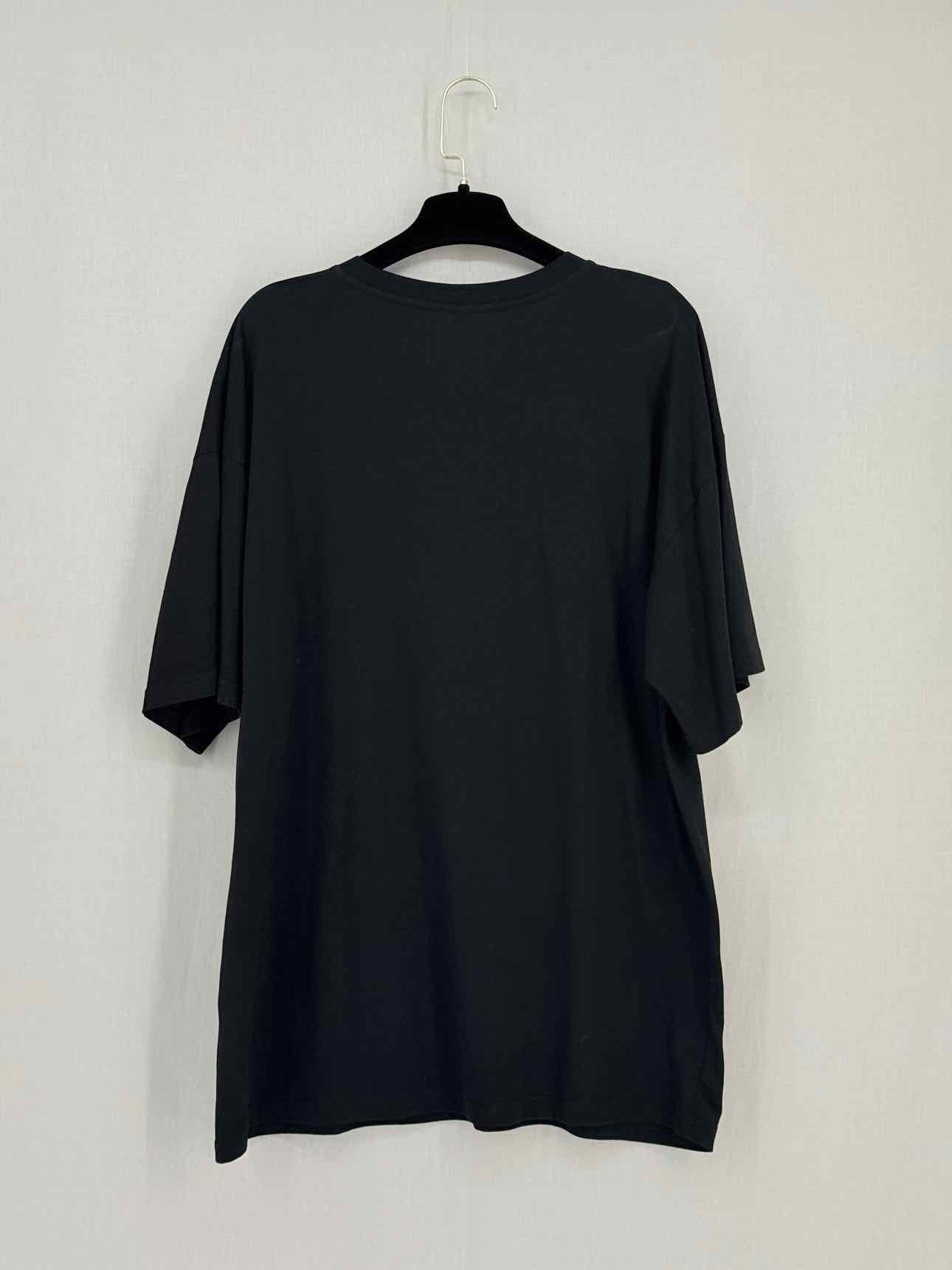 MOSCHINO Black Teddy Bear Size Medium T-shirt