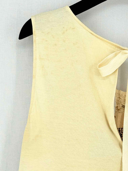 CHLOE Beige Embroidered Size Medium Top