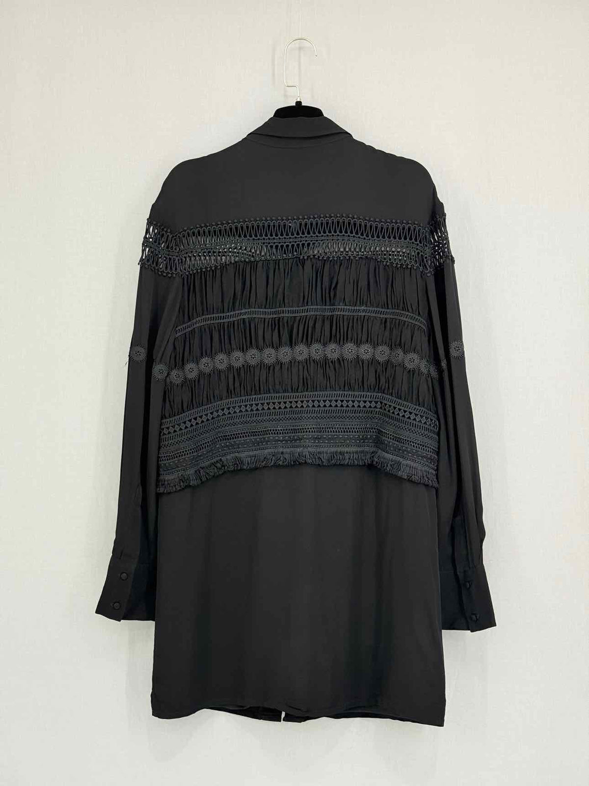 ELLIATT Black Size Medium Short Dress