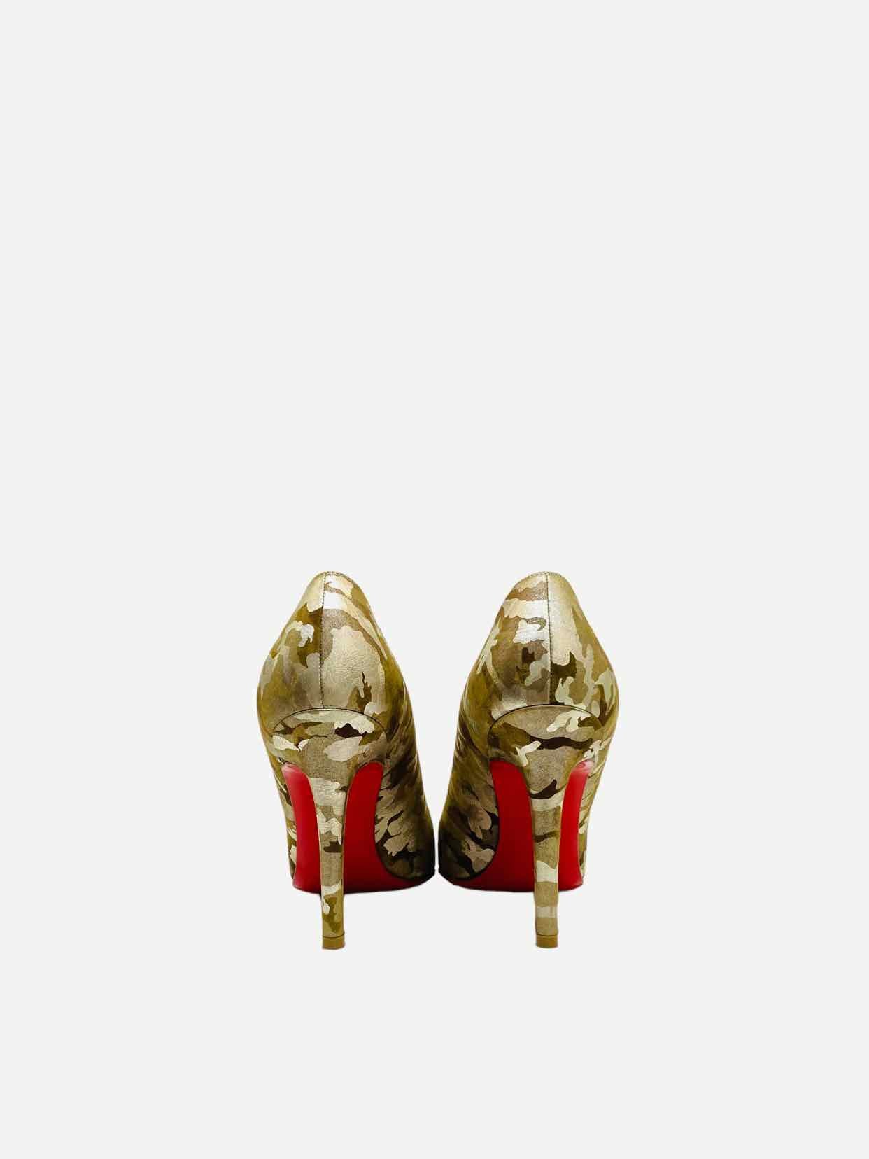 CHRISTIAN LOUBOUTIN Metallic Gold Size EU 35.5 Pumps