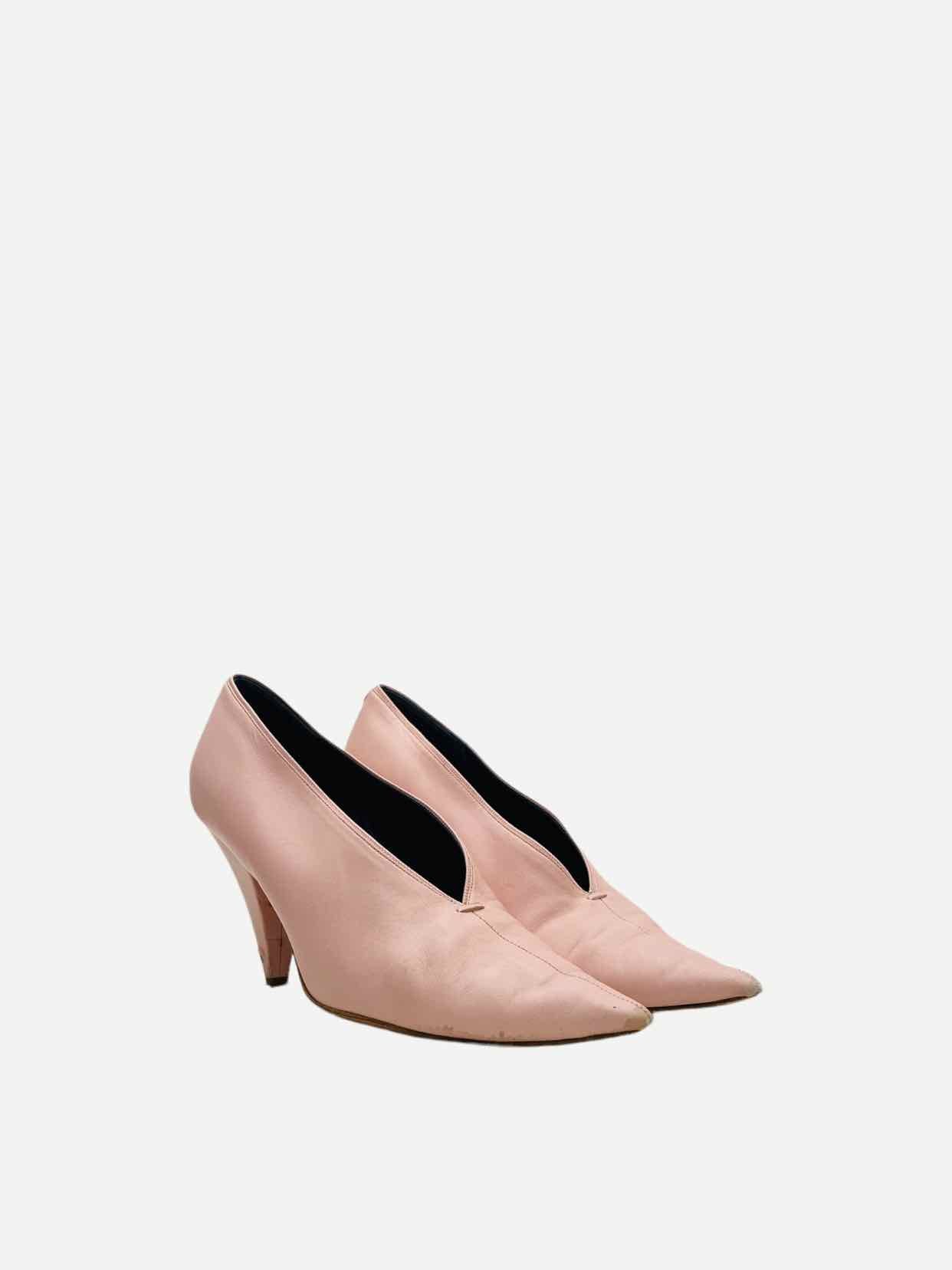 CELINE Pointed Toe Light Pink Pumps