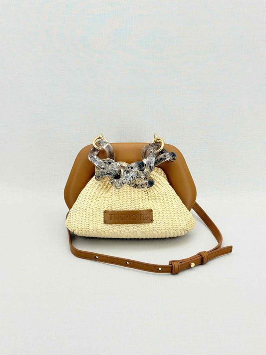 THEMOIRE Beige Clutch