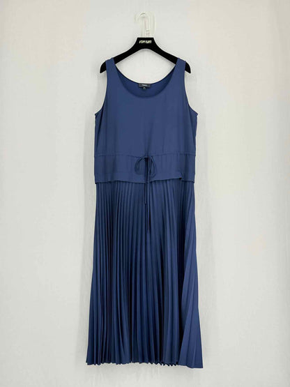 THEORY Navy Blue Pleated Size Medium Midi Dress