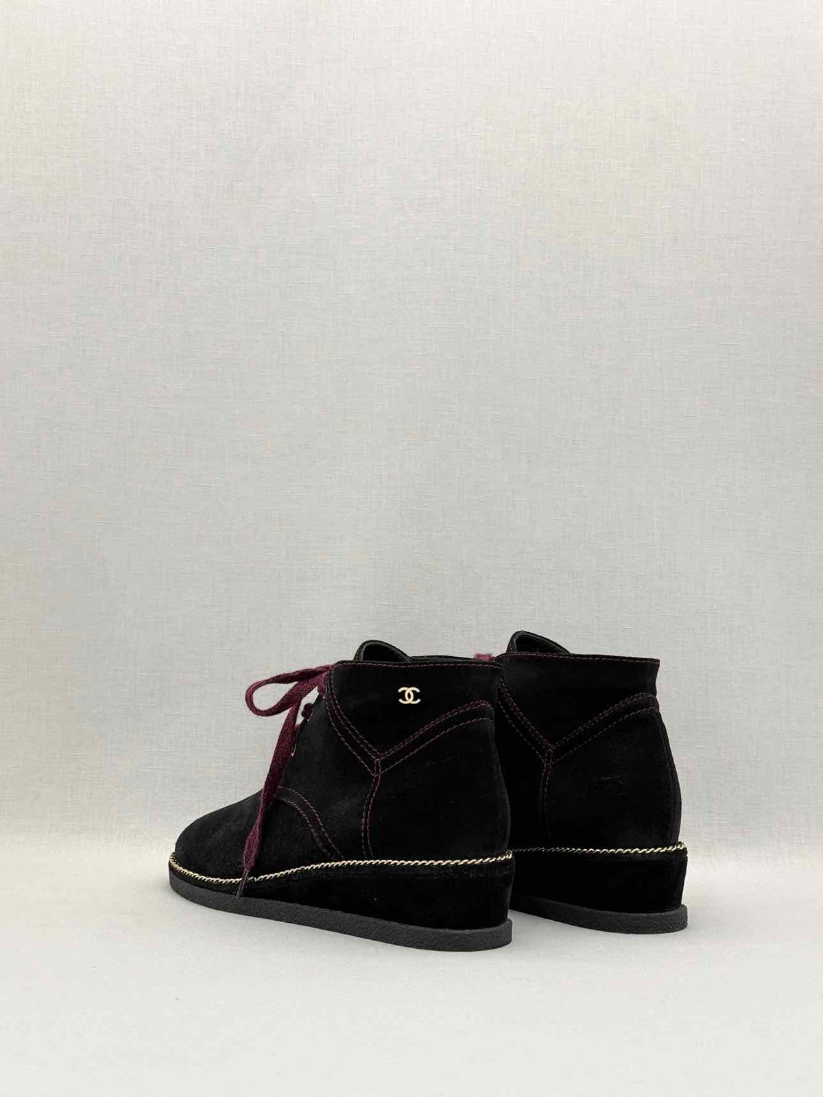 CHANEL Black CC Size EU 37.5 Ankle Boots