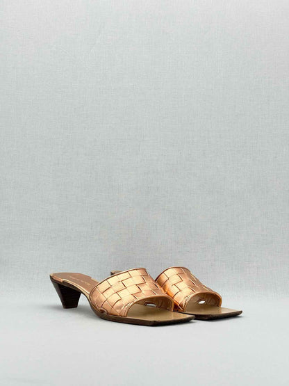 BOTTEGA VENETA Rose Gold Intrecciato Size EU 39.5 Mules
