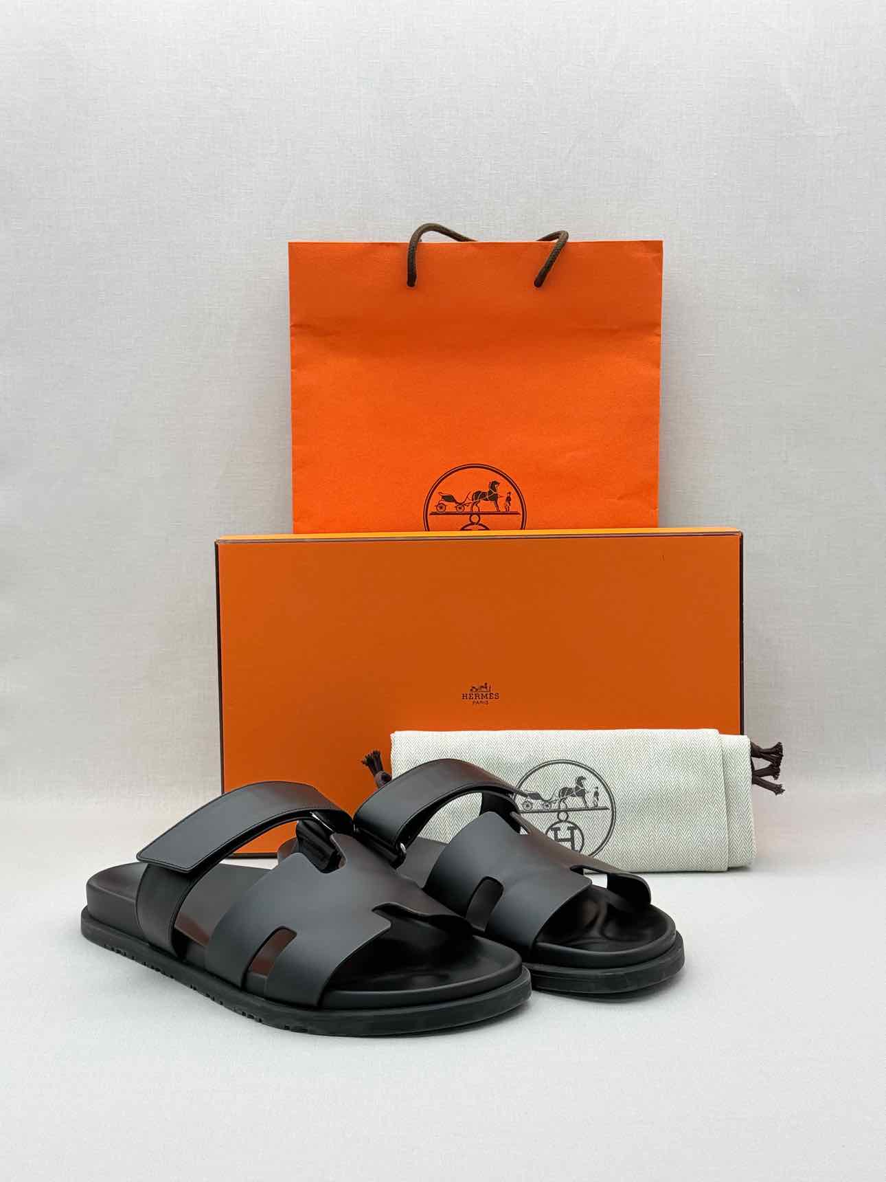 HERMES Chypre Black Size EU 45 Sandals