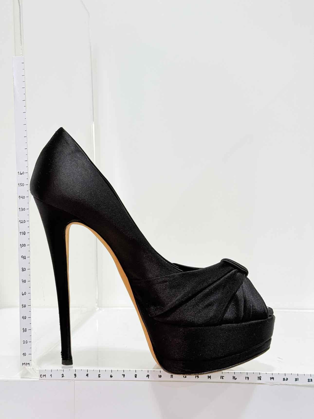 GIUSEPPE ZANOTTI Black Size EU 37.5 Open toe