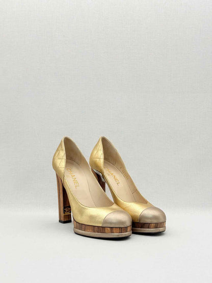 CHANEL Vintage Metallic Gold w/ Bronze Size EU 38 Pumps