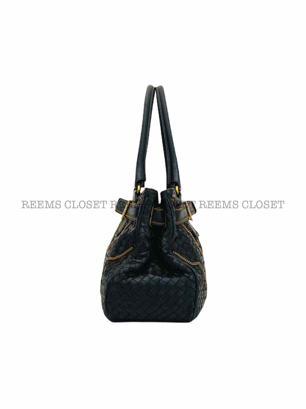 BOTTEGA VENETA Chain Detail Black Shoulder Bag