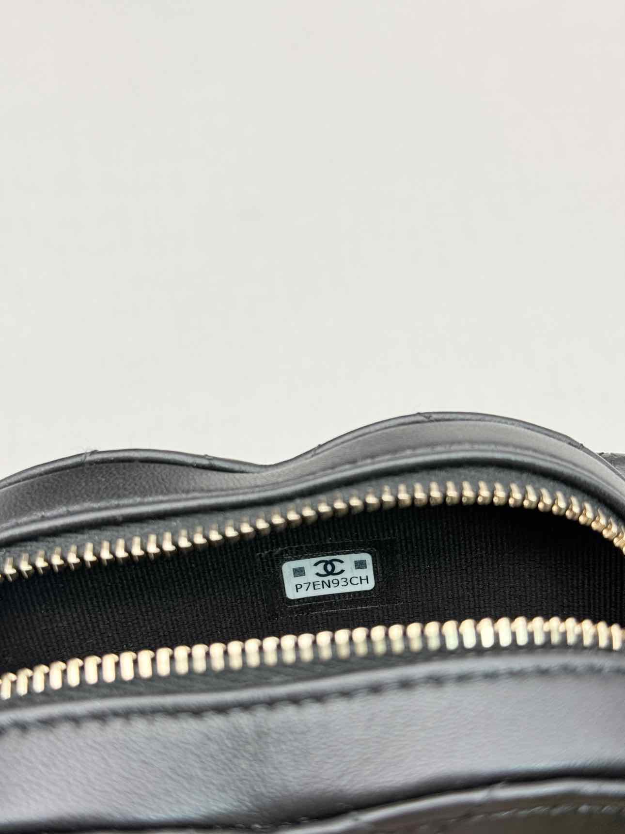 CHANEL CC in Love Heart Black Quilted Belt Bag