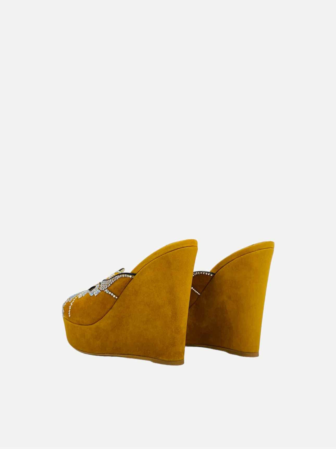 AE Mustard Wedges