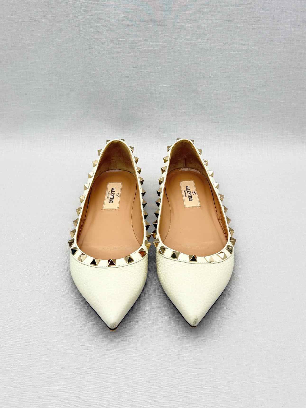 VALENTINO GARAVANI Off-white Size EU 35.5 Ballet Flats