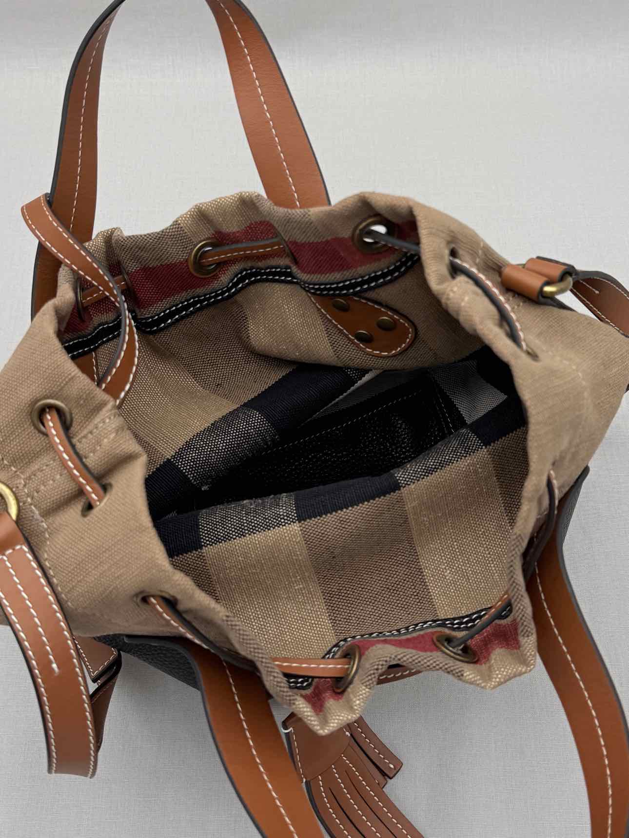 BURBERRY Heston Black Multicolor Check Bucket Bag