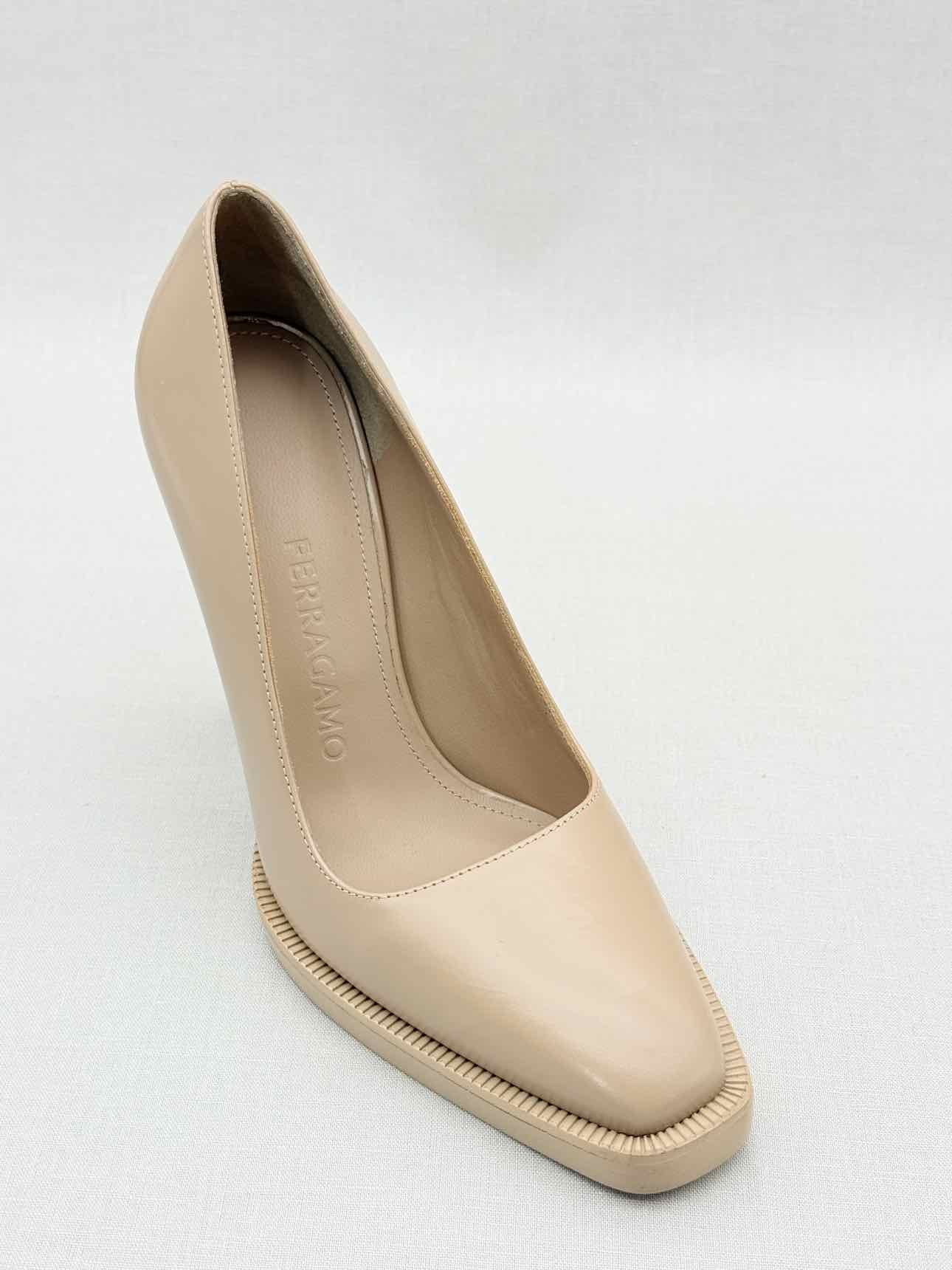 FERRAGAMO Anser Beige Size EU 35 Pumps
