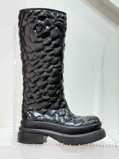 VALENTINO GARAVANI Black Size EU 39 Knee High Boots