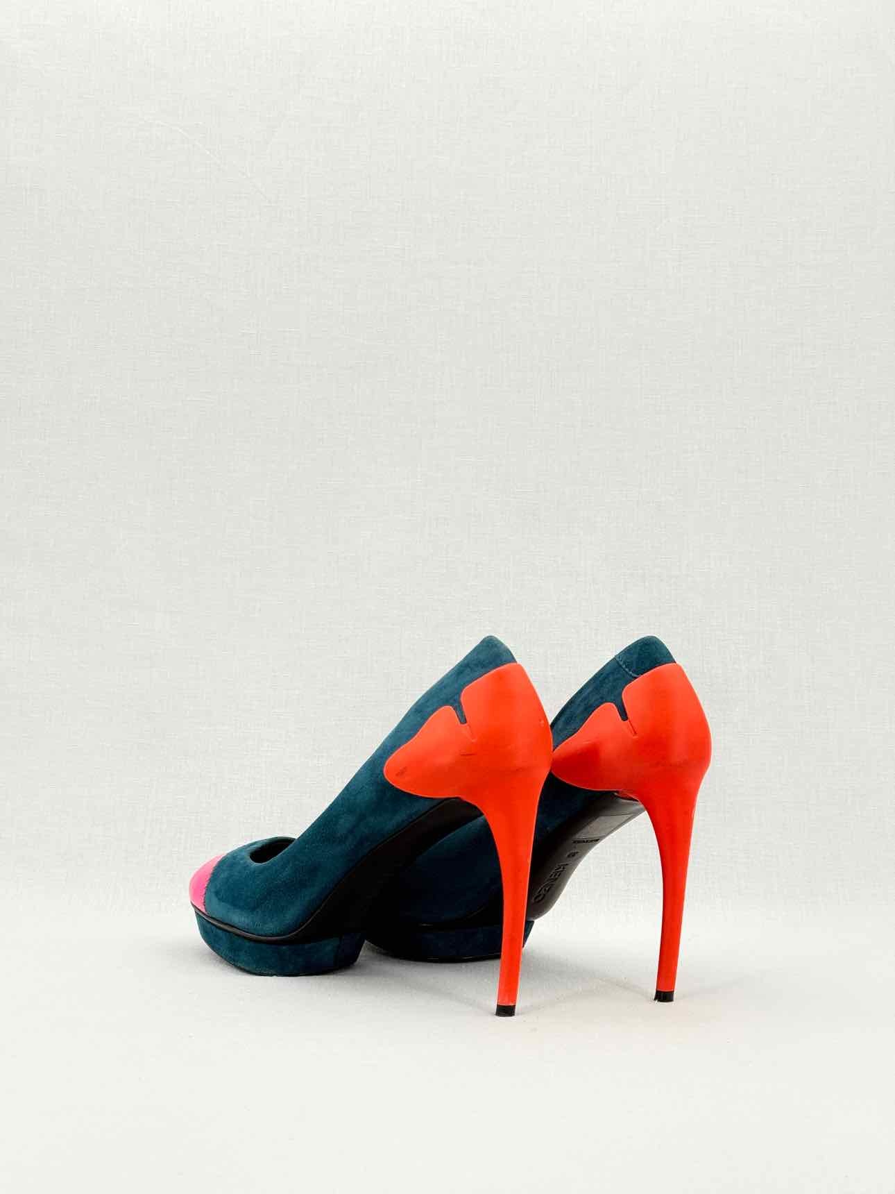 KENZO Blue w/ Pink & Orange Size EU 38 Pumps