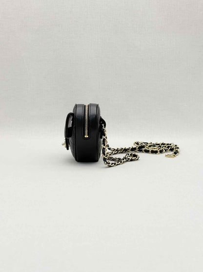 CHANEL CC in Love Heart Black Quilted Belt Bag