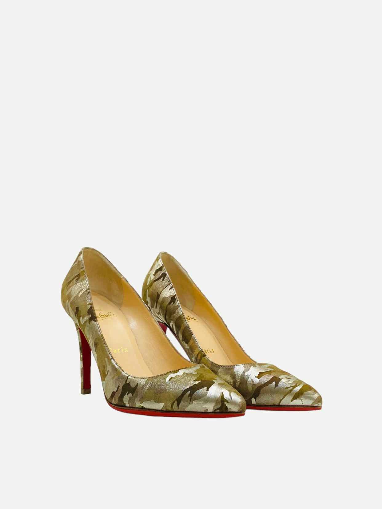 CHRISTIAN LOUBOUTIN Metallic Gold Size EU 35.5 Pumps