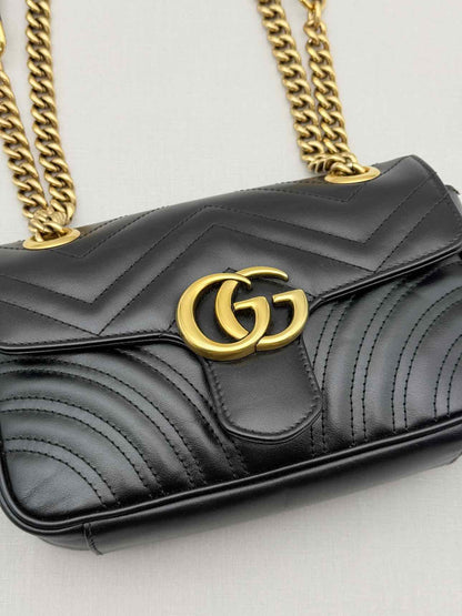 GUCCI GG Marmont Black Chevron Quilted Shoulder Bag