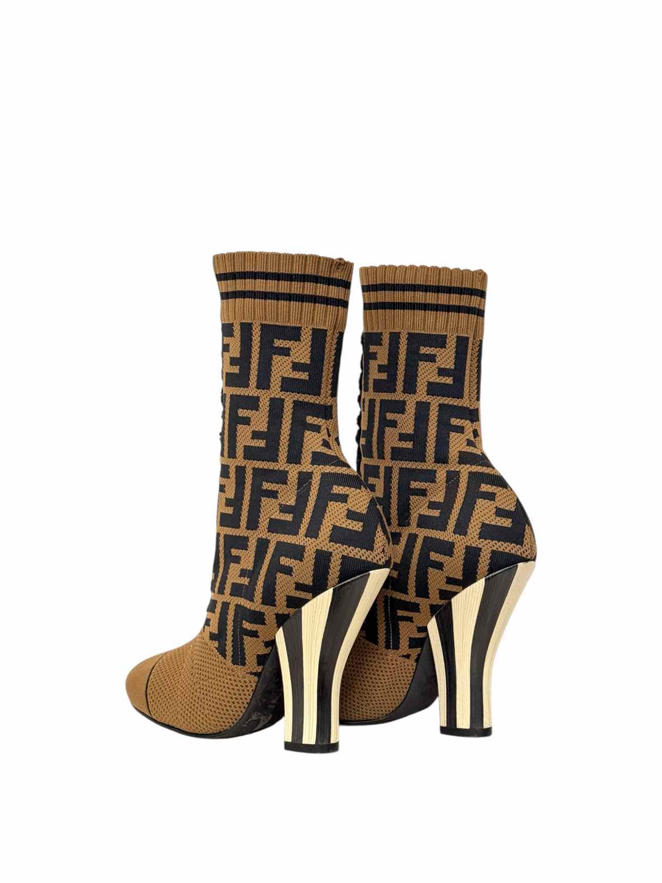 FENDI Brown & Black FF Motif Size EU 35 Ankle Boots
