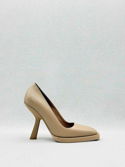 FERRAGAMO Anser Beige Size EU 35 Pumps