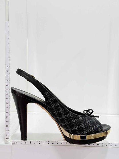 CHANEL Black Checkered Size EU 39 Slingbacks