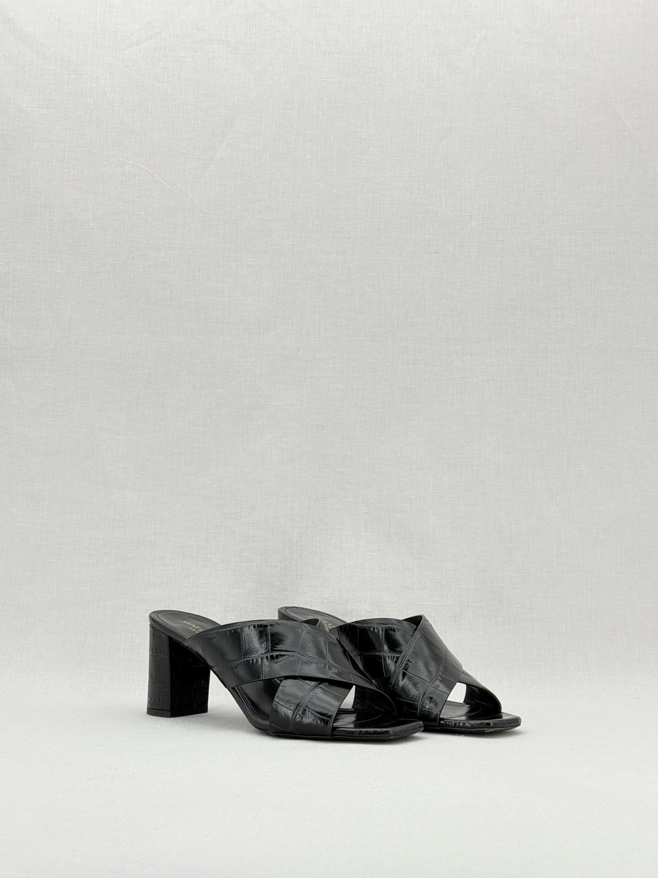 SAINT LAURENT Loulou Black Size EU 38.5 Mules