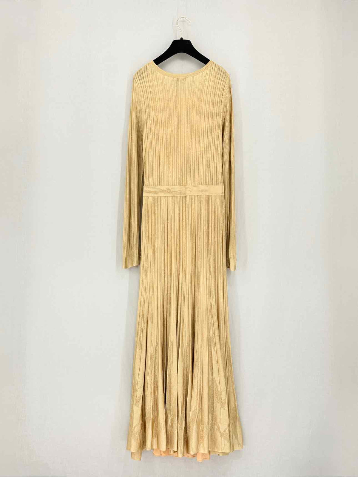 CHANEL 2016 Gold Size US 6 Long Dress