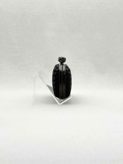 BOTTEGA VENETA Knot Black Intrecciato Clutch