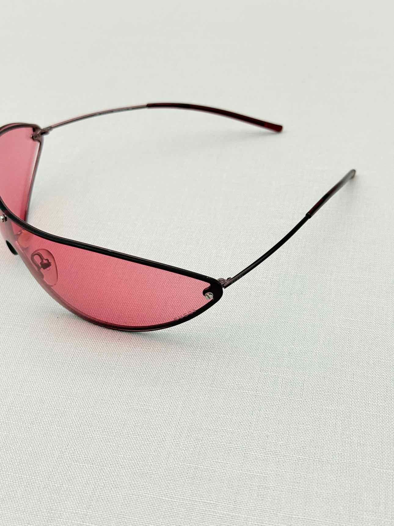 GUCCI Vintage Black Sunglasses
