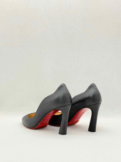 CHRISTIAN LOUBOUTIN Agneska Black Size EU 39.5 Pumps