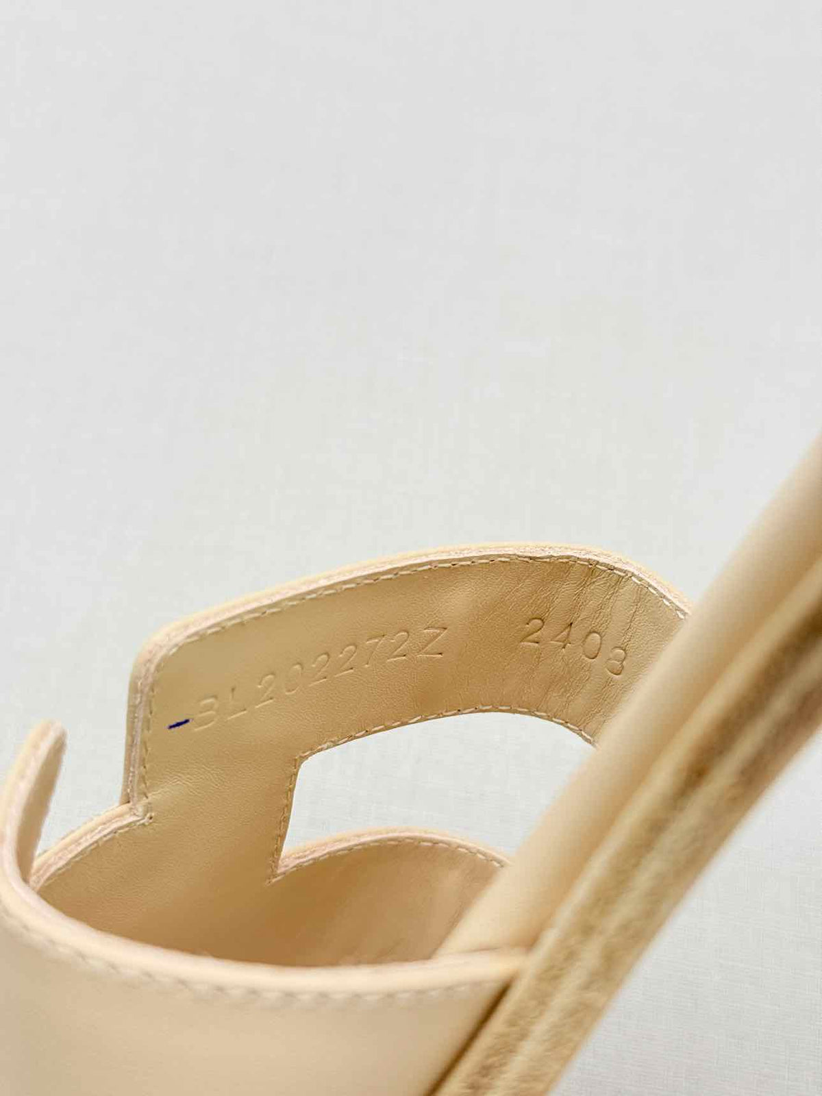 HERMES ORAN Beige Mastic Size EU 38 Sandals