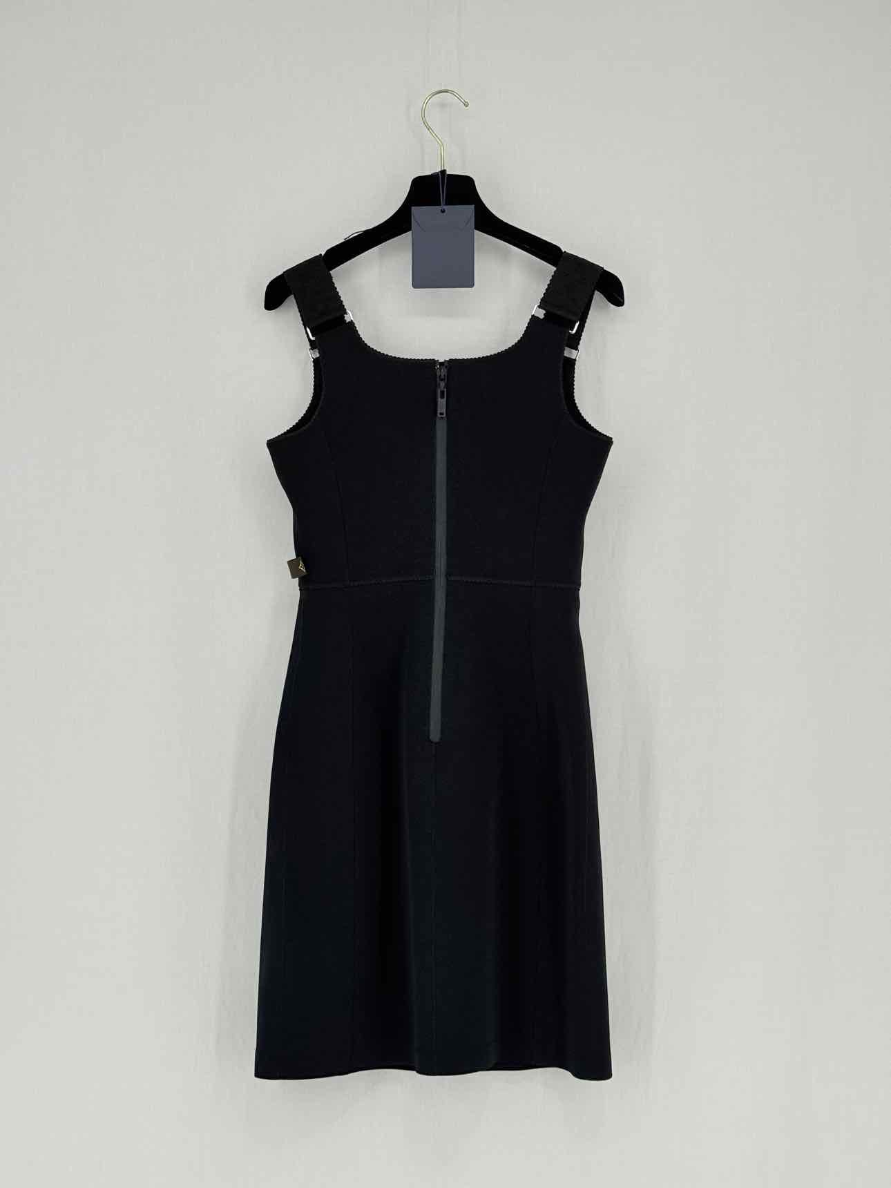 LOUIS VUITTON Black Size US 4 Short Dress